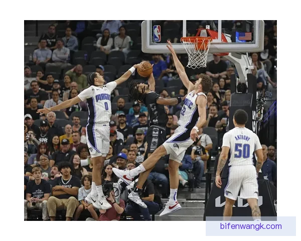 快船惨负灰熊82比105攻防全面崩盘核心低迷暴露季后赛隐忧